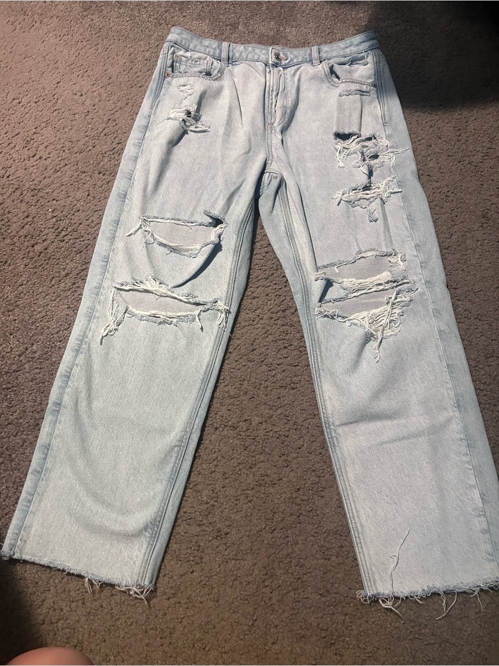 American Eagle Light Wash Distressed Mom Jeans